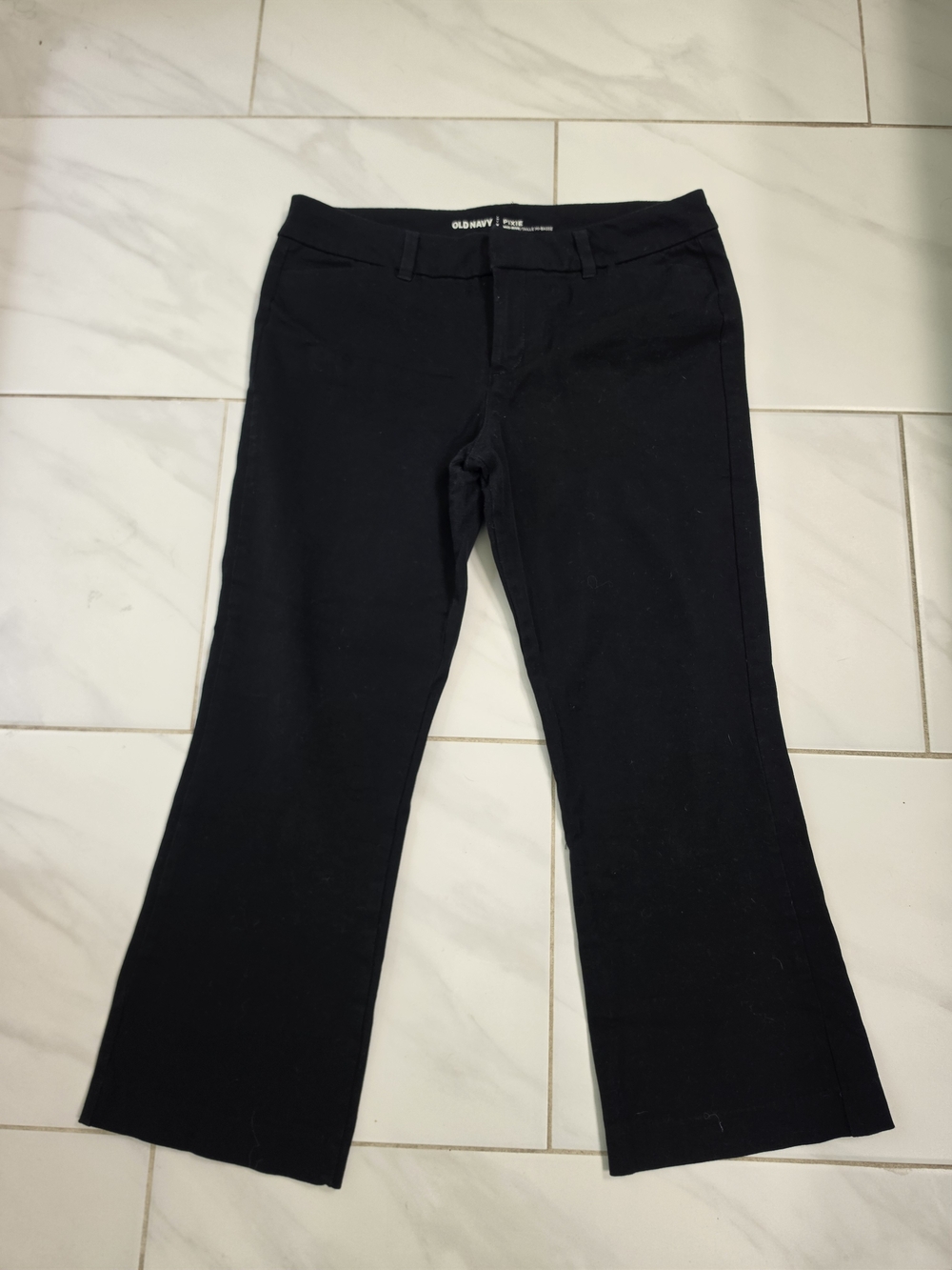 Old Navy Black Women's Pixie Pants - Stretchy